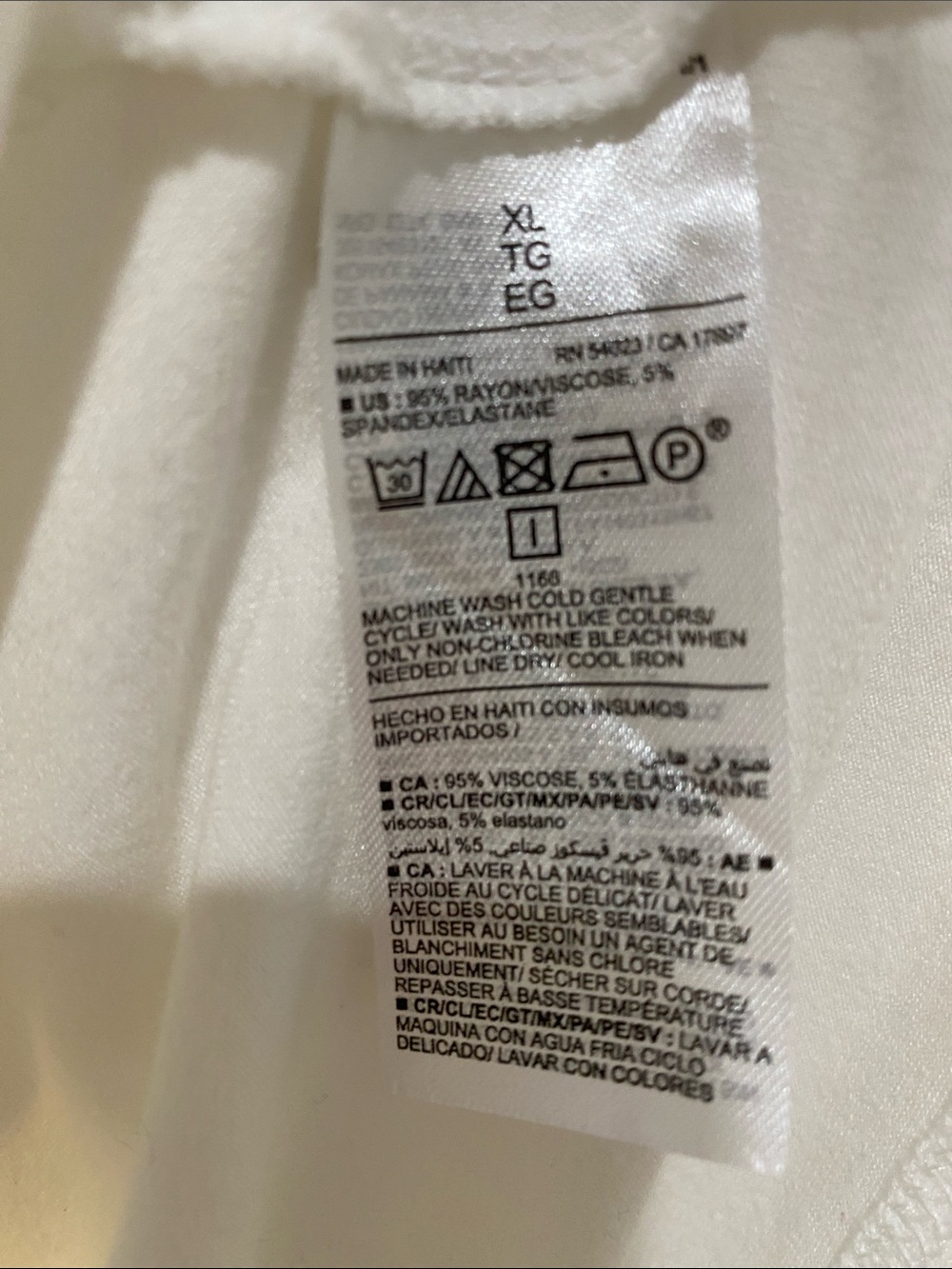 Old Navy Luxe T-Shirts - Picture 7 of 7
